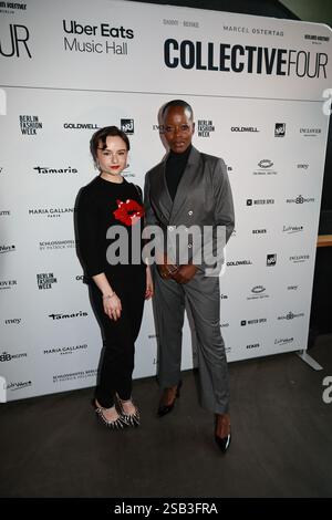 BERLIN, ALLEMAGNE - JANVIER 31:Lena Urzendowsky et Florence Kasumba assistent au défilé Kilian Kerner pendant la semaine de la mode de Berlin automne/hiver 2025 au Uber Eats Music Hall le 31 janvier 2025 à Berlin, Allemagne. Crédit : Sven Struck/Alamy Live News Banque D'Images