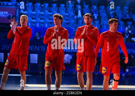 Oslo, Norvège. 31 janvier 2025. Les joueurs de l'équipe nationale du Danemark s'alignent pour la demi-finale de la Coupe du monde de handball masculin de l'IHF 2025 entre le Danemark et le Portugal à Unity Arena à Oslo. Crédit : Gonzales photo/Alamy Live News Banque D'Images