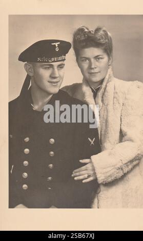 Vintage WWII Allemand Kriegsmarine Sailor Portrait (vers 1940s) Banque D'Images