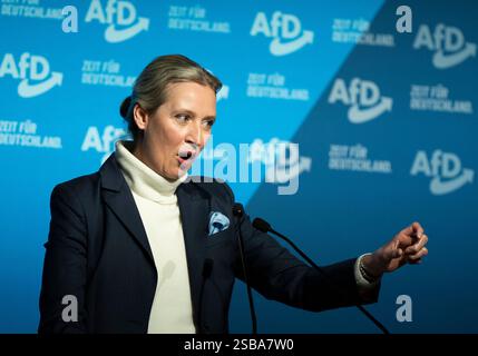 Neu Isenburg, Ger. 1er février 2025. Alice Weidel (AFD-Vorsitzende) BEI ihrer Rede à Neu-Isenburg. Zeit für Alice Weidel - in Neu-Isenburg - Wahlkampftour Bundestagswahl 2025 - 01.02.2025, Neu-Isenburg, Hugenottenhalle, Hessen crédit : HMB Media/Alamy Live News Banque D'Images