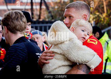 Deventer, pays-Bas. 02 février 2025. DEVENTER, PAYS-BAS - 2 FÉVRIER : Victor Edvardsen de Go Ahead Eagles après le match néerlandais Eredivisie entre Go Ahead Eagles et FC Twente à de Adelaarshorst le 2 février 2025 à Deventer, pays-Bas. (Photo de Broer van den Boom/Orange Pictures) crédit : Orange pics BV/Alamy Live News Banque D'Images
