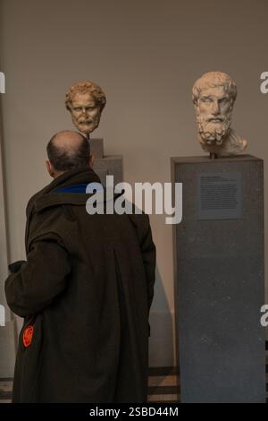 Têtes de marbre, 2ème cent. A.D., sculptures romaines, période impériale romaine, copies de sculpture grecque. Galeries grecques et romaines, Metropolitan Museum of Art, (MET) New York. Banque D'Images