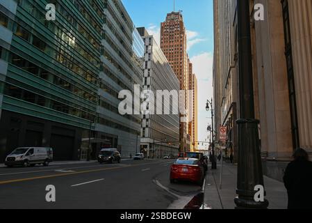 Detroit, États-Unis. 19 décembre 2023. En regardant vers le sud sur Griswold vers le Guardian Building à Detroit, Michigan, le 19 décembre 2023. (Photo de Alexander Clegg/NurPhoto) crédit : NurPhoto SRL/Alamy Live News Banque D'Images
