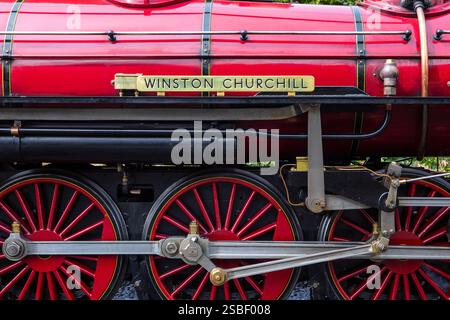 Kent, Royaume-Uni - 19 août 2024 : détail de la magnifique locomotive Winston Churchill à la gare de New Romney, sur le chemin de fer Romney, Hythe et Dymchurch Banque D'Images