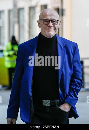 Londres, Royaume-Uni. 02 février 2025. John Caudwell, homme d'affaires britannique et entrepeneur, fondateur de Phones4You, est vu devant la BBC pour la tournée médiatique du dimanche matin. Crédit : Imageplotter/Alamy Live News Banque D'Images