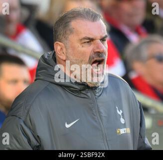 Londres, Royaume-Uni. 02 février 2025. Brentford v Tottenham Hotspur - premier League - Gtech Community Stadium. Tottenham Manager Ange Postecoglou. Crédit photo : Mark pain/Alamy Live News Banque D'Images
