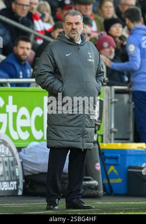 Londres, Royaume-Uni. 02 février 2025. Brentford v Tottenham Hotspur - premier League - Gtech Community Stadium. Tottenham Manager Ange Postecoglou. Crédit photo : Mark pain / Alamy Live News Banque D'Images