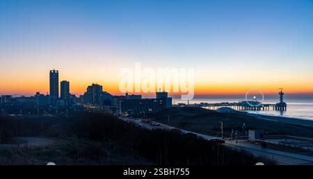 Panorama de Scheveningen, la célèbre station balnéaire de la Haye, aux pays-Bas Banque D'Images