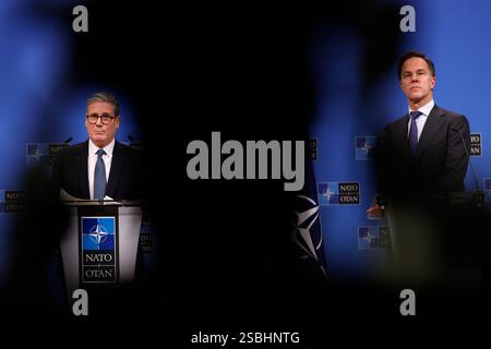 Le premier ministre Sir Keir Starmer lors d'une conférence de presse avec le secrétaire général de l'OTAN Mark Rutte au siège de l'OTAN à Bruxelles, Belgique. Date de la photo : lundi 3 février 2025. Banque D'Images