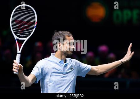Rotterdam, pays-Bas. 03rd Feb, 2025. ROTTERDAM, PAYS-BAS - 3 FÉVRIER : Daniil Medvedev, de Russie, fait des gestes lors du premier jour de l'ABN AMRO Open à Rotterdam Ahoy le 3 février 2025 à Rotterdam, pays-Bas. (Photo de Joris Verwijst/Orange Pictures) crédit : Orange pics BV/Alamy Live News Banque D'Images
