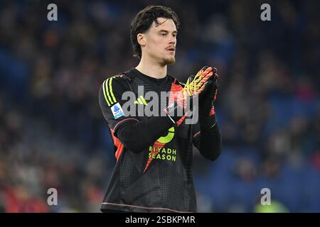 Rome, Latium. 02 février 2025. Mile Svilar de L'AS Roma lors du match de Serie A entre Roma et Napoli au stade olympique, Italie, le 02 février 2025. AllShotLive Credit : Sipa USA/Alamy Live News Banque D'Images