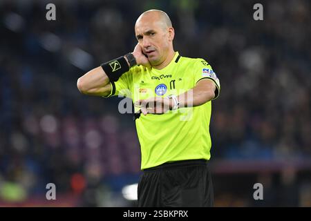 Rome, Latium. 02 février 2025. Arbitre Michael Fabbri lors du match de Serie A opposant Roma contre Napoli au stade olympique, Italie, le 02 février 2025. AllShotLive Credit : Sipa USA/Alamy Live News Banque D'Images