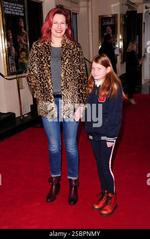 Lucy Montgomery assiste au Gala performance de Peter Rabbit au Theatre Royal Haymarket Londres le 9 avril 2019 Banque D'Images