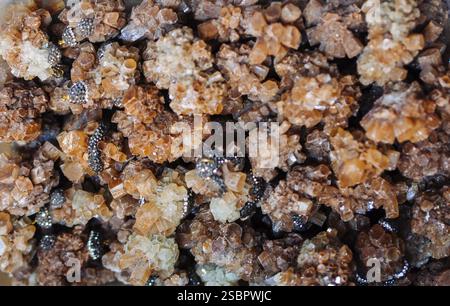 Ensemble de pierres minérales naturelles de l'ensemble de pierres minérales naturelles de type divers Banque D'Images