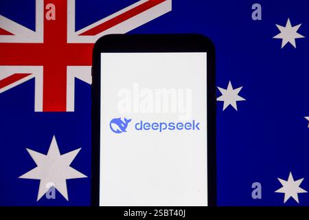 Londres, Royaume-Uni. 4 février 2025. Le bot chinois de chat IA DeepSeek a été interdit des appareils du gouvernement australien, apparemment pour des raisons de sécurité nationale. Crédit : Vuk Valcic/Alamy Banque D'Images