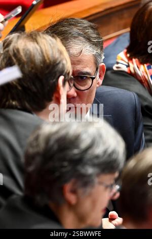 Paris, France. 04th Feb, 2025. La députée écologiste (EELV) pour le 9ème arrondissement de Paris, Sandrine Rousseau lors des questions au Gouvernement à l'Assemblée nationale, 4 janvier 2025 - 04/02/2025 - France/Ile-de-France (région)/Paris - Julien Mattia/le Pictorium crédit : LE Pictorium/Alamy Live News Banque D'Images