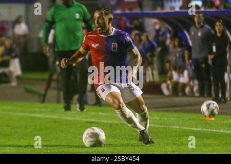 Curitiba, Brésil. 04th Feb, 2025. PR - CURITIBA - 04/02/2025 - PARANAENSE 2025, PARANA CLUB x MARINGA - Erick Bessa joueur de Parana Clube lors du match contre Maringa au stade Vila Capanema pour le championnat Parana 2025. Photo : Gabriel Machado/AGIF (photo de Gabriel Machado/AGIF/SIPA USA) crédit : SIPA USA/Alamy Live News Banque D'Images