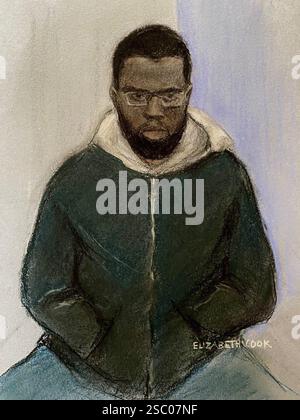 Photo du dossier datée du 08/05/24 d'un croquis d'artiste de la cour par Elizabeth Cook du tueur de Nottingham Valdo Calocane comparaissant devant les cours royales de justice à Londres par liaison vidéo pour une audience pour savoir si sa peine est «indûment clémente». Triple tueur Valdo Calocane n'a pas été forcé d'avoir des médicaments antipsychotiques de longue durée parce qu'il n'aimait pas les aiguilles, a révélé un rapport. Date d'émission : mercredi 5 février 2025. Banque D'Images