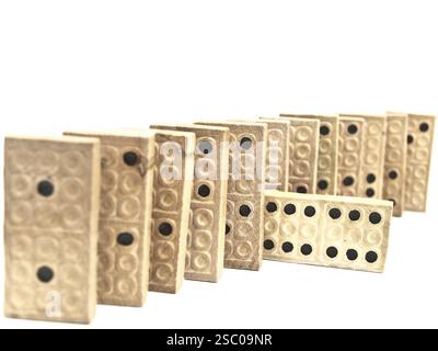 Photo des blocs de domino sur fond blanc Banque D'Images