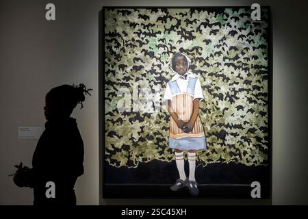Londres, Royaume-Uni. 5 février 2025. « Mary Jane », 2008 ans, en avant-première de la première enquête institutionnelle du Royaume-Uni sur le regretté artiste américain Noah Davis. 50 œuvres figuratives sont exposées au Barbican couvrant la peinture, la sculpture et les œuvres sur papier couvrant la période 2007 à sa mort en 2015. L'exposition se déroule du 6 février au 11 mai 2025. Credit : Stephen Chung / Alamy Live News Banque D'Images