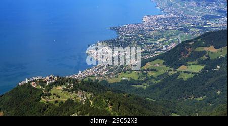 Lac Léman vu du Rocher de Naye. Banque D'Images