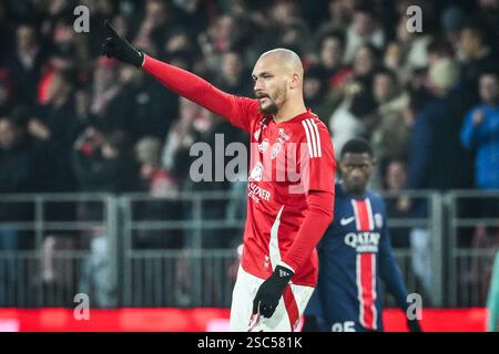 Brest, France. 1er février 2025. Ludovic AJORQUE de Brest célèbre son but lors du match de football de Ligue 1 entre le stade Brestois (Brest) et le Paris Saint-Germain le 1er février 2025 au stade Francis le BLE de Brest, France - photo Matthieu Mirville/DPPI crédit : DPPI Media/Alamy Live News Banque D'Images