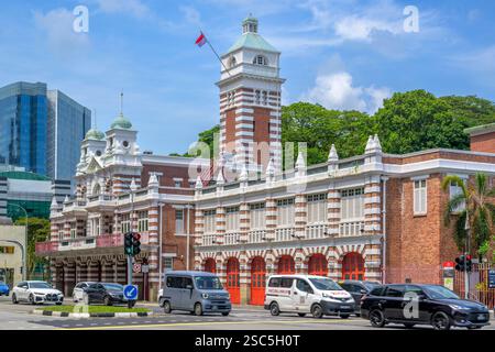 Construite en 1909, la caserne centrale de pompiers de trois étages ornée de Hill Street, avec sa tour de guet de 32 m, abrite la galerie du patrimoine de la défense civile. Banque D'Images