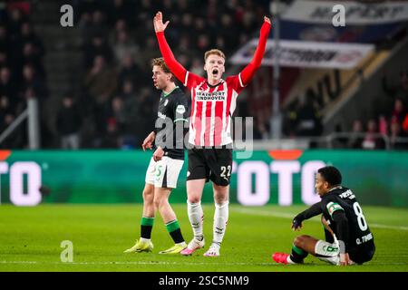Eindhoven, pays-Bas. 05th Feb, 2025. Eindhoven - Jerdy Schouten du PSV Eindhoven lors des quarts de finale de la KNVB Beker 2024/2025, la coupe nationale néerlandaise. Le match se déroule entre le PSV Eindhoven et Feyenoord au Philips Stadion le 5 février 2025 à Eindhoven, aux pays-Bas. Crédit : Box to Box Pictures/Alamy Live News Banque D'Images
