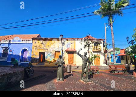 Barrio Getsemani Cartagena - Plaza de la Trinidad Banque D'Images