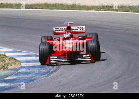 Michael Schumacher, champion du monde de formule 1 sur la piste de la Ferrari F399, GP d'Allemagne au Hockenheimring, le 1er août 1999 Banque D'Images