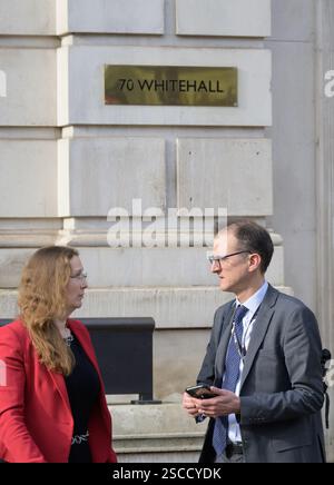 Graeme Biggar CBE - Directeur général de l'Agence nationale de lutte contre le crime (ANC) depuis 2021 - devant le Bureau du Cabinet à Whitehall, février 2025. Banque D'Images