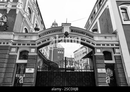 Sarajevo - Bosnie-Herzégovine - 11 février 2024 : Sarajevska pivara est une brasserie bosniaque basée à Sarajevo, construite en 1881. Banque D'Images