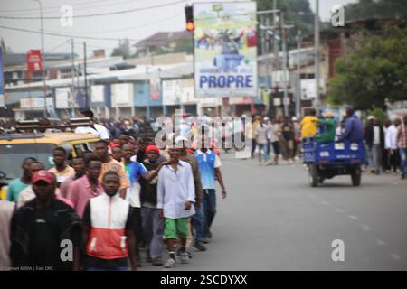 Le M23, le groupe rebelle opérant dans la région orientale de la République démocratique du Congo (RDC), tient une conférence de presse dans la ville de Goma. Banque D'Images