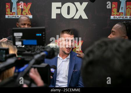 Nouvelle-Orléans, Louisiane, États-Unis. 6 février 2025.Rob Gronkowski s'adresse aux médias lors de la Fox Sports Media Day avant le Super Bowl LIX de la NFL. Crédit : Kindell Buchanan/Alamy Live News Banque D'Images