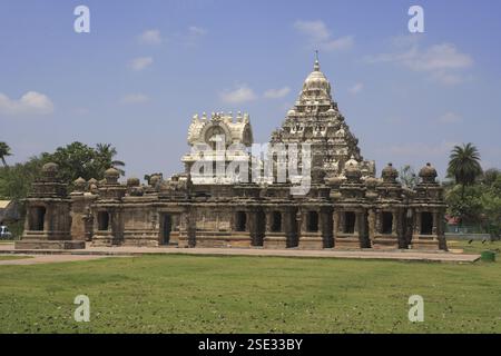 Temple Kailasanatha, architecture du temple dravidien, période Pallava (VIIe - IXe siècle), district Kanchipuram, État Tamil Nadu, Inde, Asie Banque D'Images