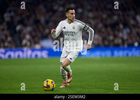 Madrid, Madrid, Espagne. 9 février 2025. Lucas Vazquez du Real Madrid CF lors du match de football de la Liga opposant le Real Madrid CF à l'Atletico de Madrid au stade Santiago Bernabeu de Madrid, Espagne, le 8 février 2025 (crédit image : © Ruben Albarran/ZUMA Press Wire) USAGE ÉDITORIAL SEULEMENT! Non destiné à UN USAGE commercial ! Crédit : ZUMA Press, Inc/Alamy Live News Banque D'Images