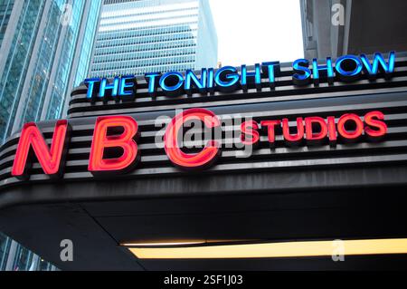 New York, États-Unis. 07 février 2025. Le Tonight Show aux studios NBC est vu à Manhattan, New York. Crédit : SOPA images Limited/Alamy Live News Banque D'Images