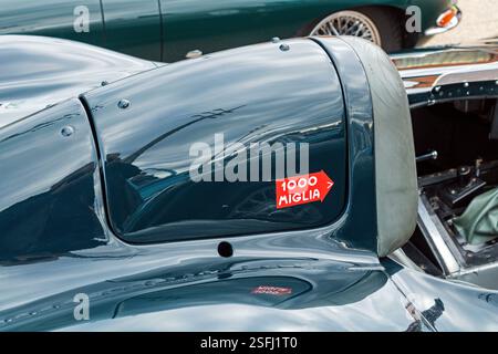 1954 Jaguar D-Type. Le 100 à Blackpool 2022. Banque D'Images