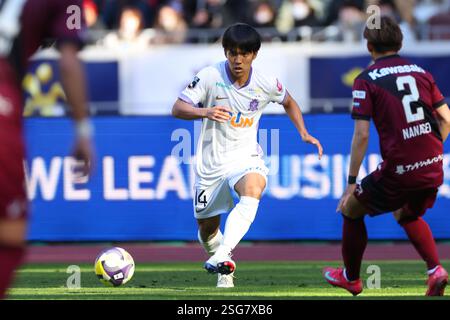 Tokyo, Japon. 8 février 2025. Satoshi Tanaka (Sanfrecce) Football/Football : FUJIFILM SUPER CUP 2025 match Vissel Kobe - Sanfrecce Hiroshima au stade National de Tokyo, Japon . Crédit : YUTAKA/AFLO SPORT/Alamy Live News Banque D'Images