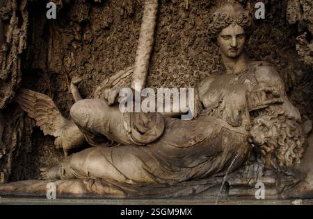 La Déesse Juno, Quattro Fontane, Rome, Italie, 2009. Le Goddes Juno, symbole de Strenghth par Domenico Fontana (1543-1607). Banque D'Images