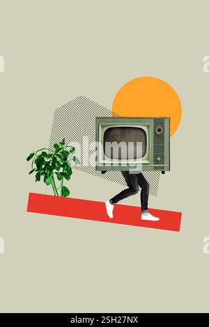 Collage vertical de tendance artistique de jambes d'homme anonym courir à la place du corps rétro de télévision boîte 3D film regardant la chaîne de diffusion de cinéma Banque D'Images