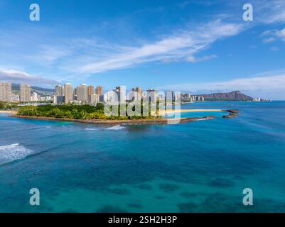 Vue aérienne d'Honolulu et du cratère Diamond Head à Hawaï Banque D'Images