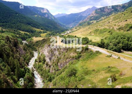 Montagnes dans les environs de Risoul. Banque D'Images