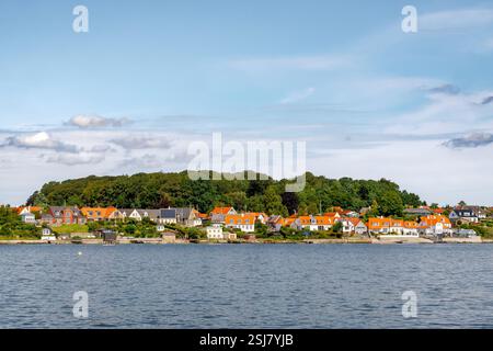 Paysage urbain de Høruphav, ville sur l'île ALS, de la baie de Hørup HAV, au sud du Danemark Banque D'Images