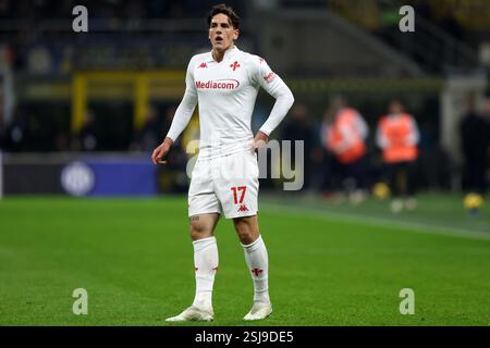 Nicolo Zaniolo de l'ACF Fiorentina regarde pendant le match de Serie A entre le FC Internazionale et l'ACF Fiorentina au Stadio Giuseppe Meazza le 10 février 2025 à Milan Italie . Banque D'Images