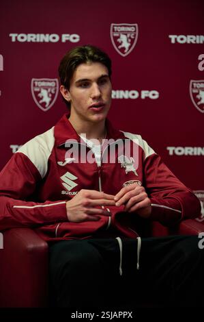 Torino, Italie. 11 février 2025. Il calciatore del Torino Cesare Casadei durante l'intervista realizzata ai microfoni del Club a Torino, Italie - 11 février 2025. Sport Calcio - EXCLUSIF TORINO FC (photo Torino FC/Alberto Giorgio/LaPresse)joueur de football torino Cesare Casadei lors d'une interview réalisée avec les microphones du club à Turin, Italie - 11 février 2025. Football sportif - EXCLUSIF TORINO FC (photo Torino FC/Alberto Giorgio/LaPresse) crédit : LaPresse/Alamy Live News Banque D'Images