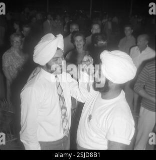 --- ROM 1960 : Spieler Joe Singh und Vater masseur Laby Singh#Rome 1960 : joueur Joe Singh et père masseur Laby Singh- RDB PAR DUKAS Banque D'Images