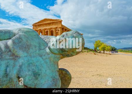 Temple de Concordia, Vallée des temples, Agrigente, Sicile, Italie Banque D'Images