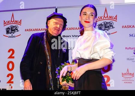 Lauréat de Herrmann Vaske, Sibel Kekilli Preisträgerin BEI der 17. Verleihung des ASKANIA-Award im Quatsch Comedy Club Berlin. *** Lauréat du prix Herrmann Vaske , lauréat du prix Sibel Kekilli lors de la 17e cérémonie de remise des prix ASKANIA au Quatsch Comedy Club Berlin Banque D'Images