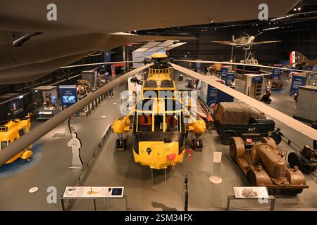 Hélicoptère Westland Sea King HAR3 au musée RAF de Londres Banque D'Images